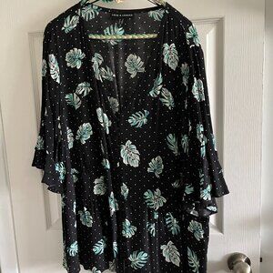 Love & Legend Flowered Blouse 3X GUC